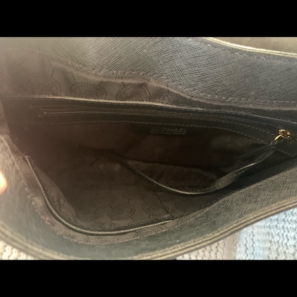 Michael Kors cross body-black - Picture 4 of 5